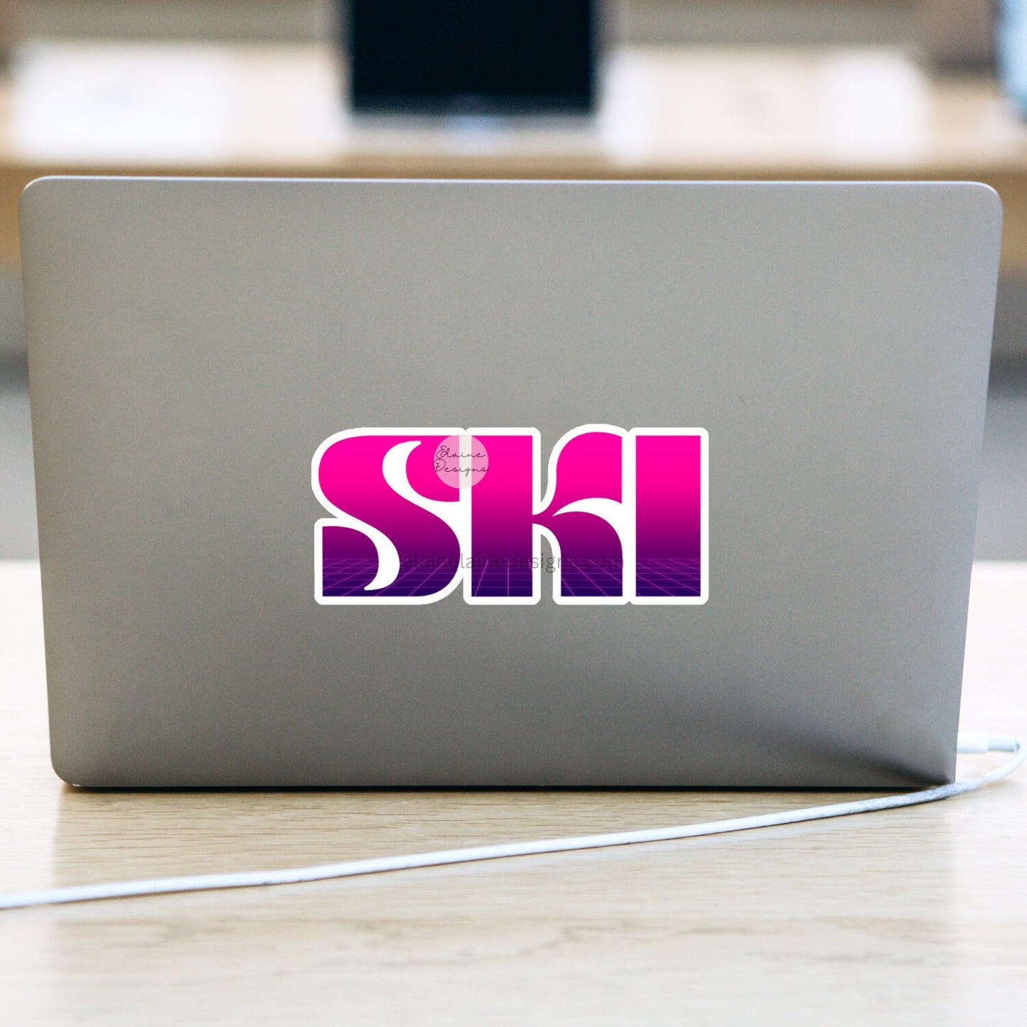 Hot Pink to Dark Pink Ski Sticker – Fun, Vibrant, and Eye-Catching, skiing sticker, EED-Ski-67